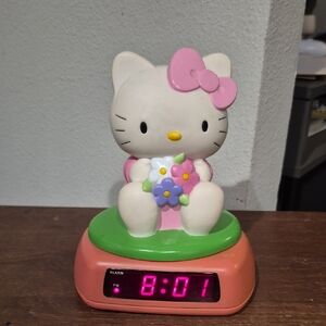 Hello Kitty Pink Bow Nightstand Clock with Pastel Floral Bouquet